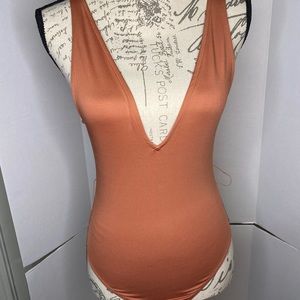 F21 log cut body suit w/ belt